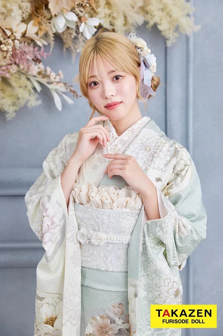 TAKAZENのレンタル振袖 格安お得な玉城ティナ×紅一点ブランド振袖 ミントグリーン くすみ古典 おしゃれ いまどき【通販可】24072