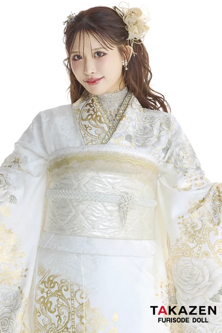 TAKAZENのレンタル振袖 最新作ヘップバーンローズ 白金/ゴールド バラ柄 キラキラスワロフスキー エレガント きれいめ レースインナー ゴージャス 伊藤桃々【通販可】27009