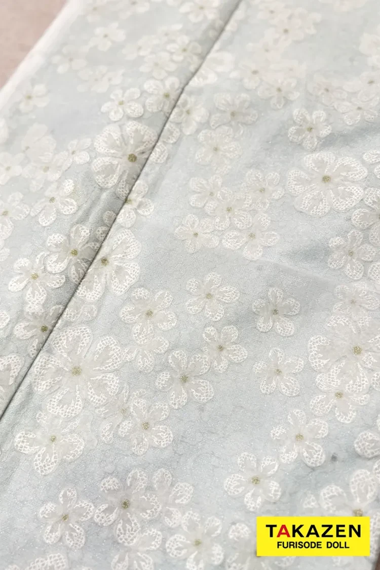 TAKAZENのレンタル振袖 最新作ヘップバーンキュート　水色　リボン付き　オーガンジー/レース　一番かわいい　ラブリー　レースインナー　洋風　姫系　佐藤不二子【通販可】27014