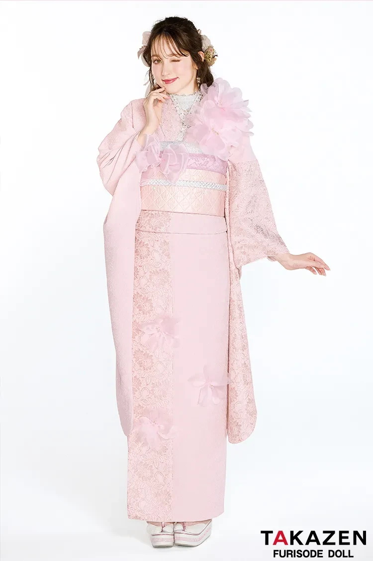 TAKAZENのレンタル振袖 最新作ヘップバーンシュシュ ピンク シフォンフラワー ジャガード生地/レース ワンホンスタイル かわいい レースインナー 人と被らない 周防ジゼル【通販可】27017