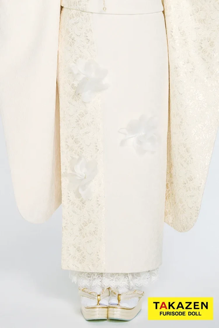 TAKAZENのレンタル振袖 最新作ヘップバーンシュシュ　白/オールホワイトコーデ　シフォンフラワー　ジャガード生地/レース　ワンホンスタイル　おしゃれな振袖　レースインナー　人と被らない　周防ジゼル【通販可】27018