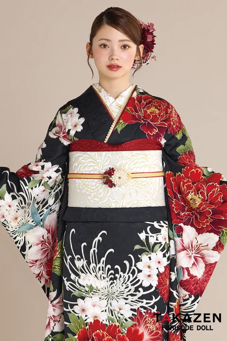 TAKAZENのレンタル振袖 最新作正統派古典　黒/赤　乱菊柄　かっこいい　大人っぽい　Kamishibai Story of anoブランド振袖　きれいめ　南琴奈【通販可】27025　