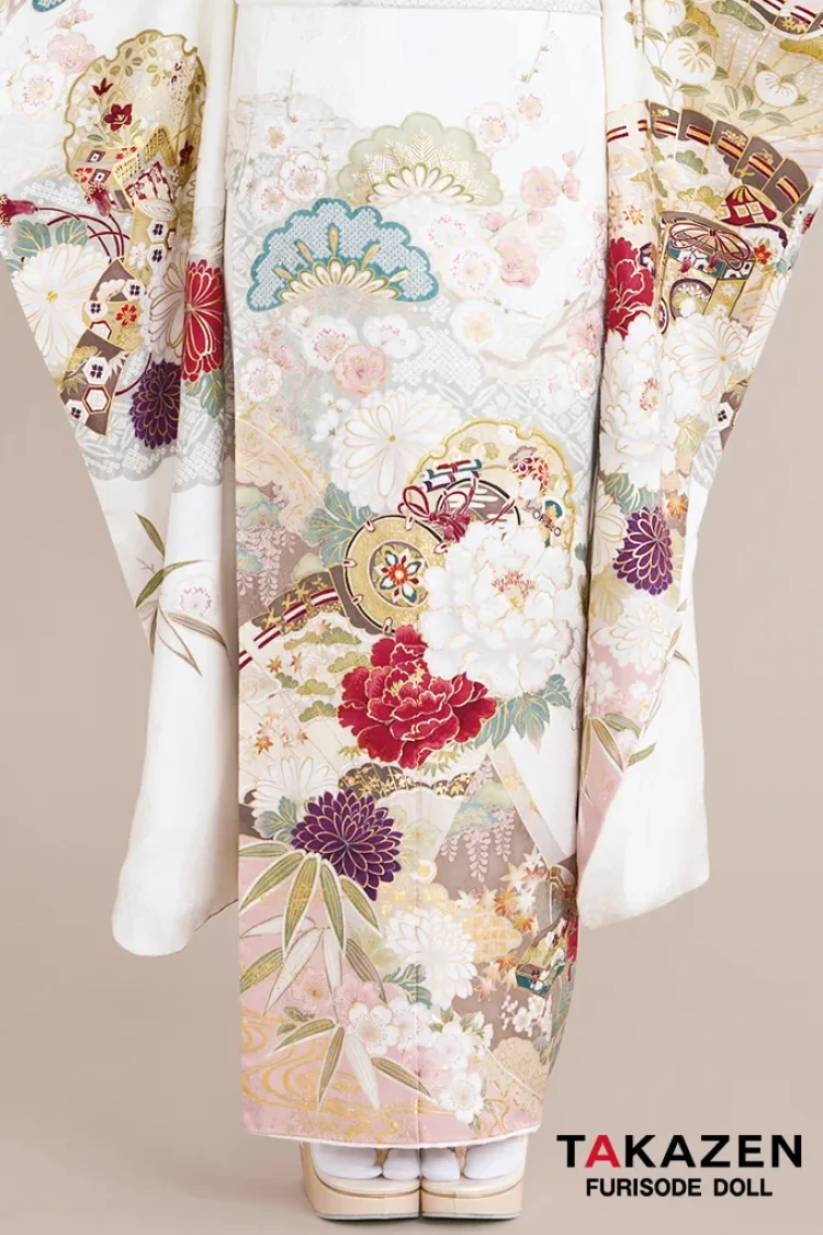 TAKAZENのレンタル振袖 最新作正統派古典　白ピンク/淡い色　牡丹柄/松柄　はんなり　かわいい　おしとやか　柄小さめ　上品　白宮みずほ【通販可】27028