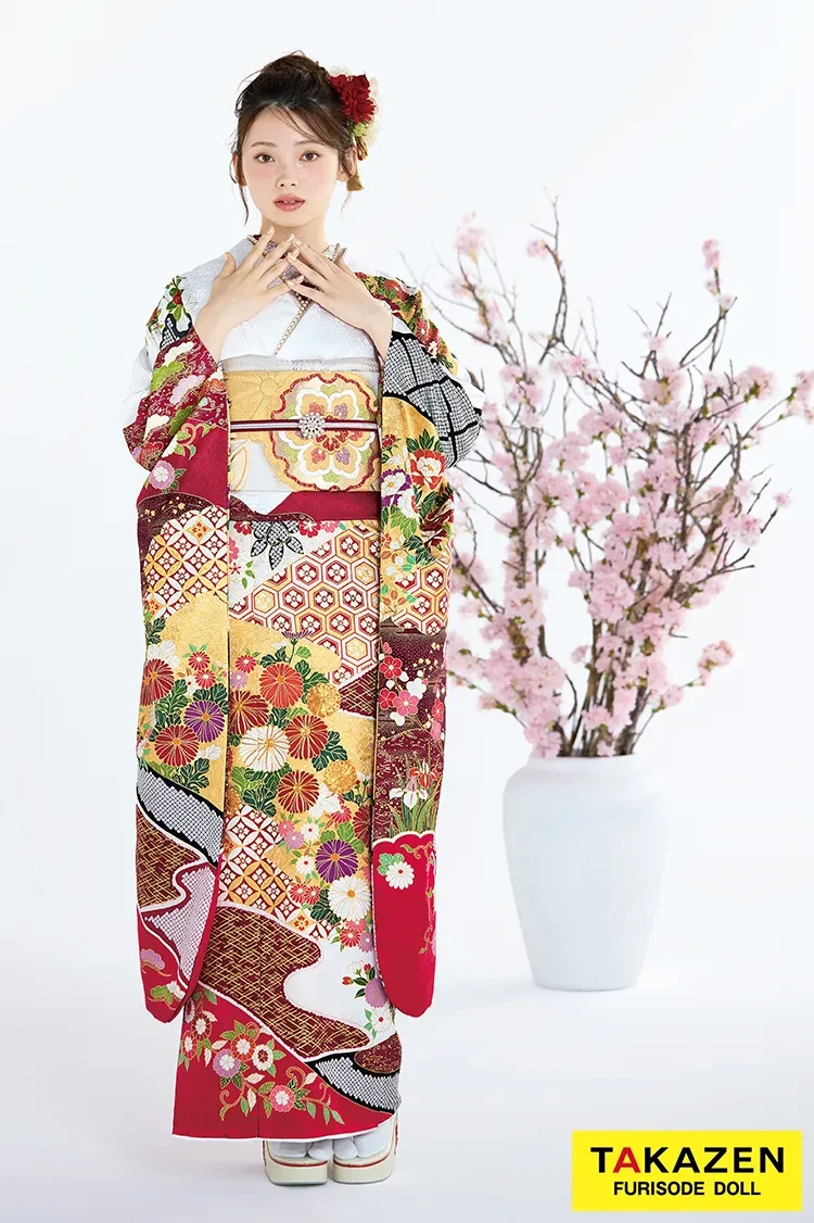 TAKAZENのレンタル振袖 最新作プレミアム古典　白赤　菊柄　吉澤織物『逸品』最高級染繍桶絞り友禅　綺麗　大人っぽい　華やか　上品　南琴奈【通販可】27035