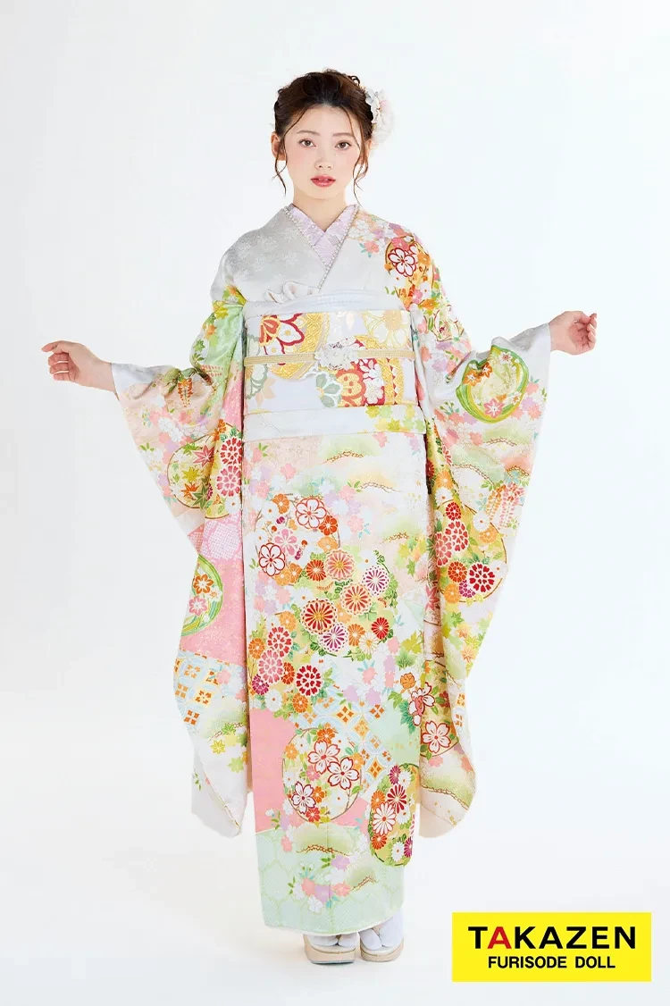 TAKAZENのレンタル振袖 最新作プレミアム古典 白ピンク/白地 菊柄/鹿の子模様 吉澤織物 文樂・人間国宝吉田蓑助の世界 かわいい 透明感のある振袖 上品 南琴奈【通販可】27037