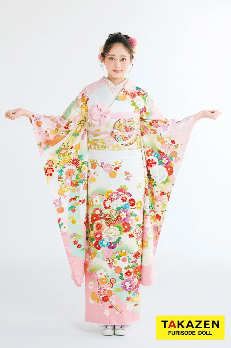 TAKAZENのレンタル振袖 最新作プレミアム古典　白ピンク/白地　菊柄/鹿の子模様　吉澤織物　吉祥の晴れ着田中優香の世界　かわいい　はんなり　上品　佐藤不二子【通販可】27038