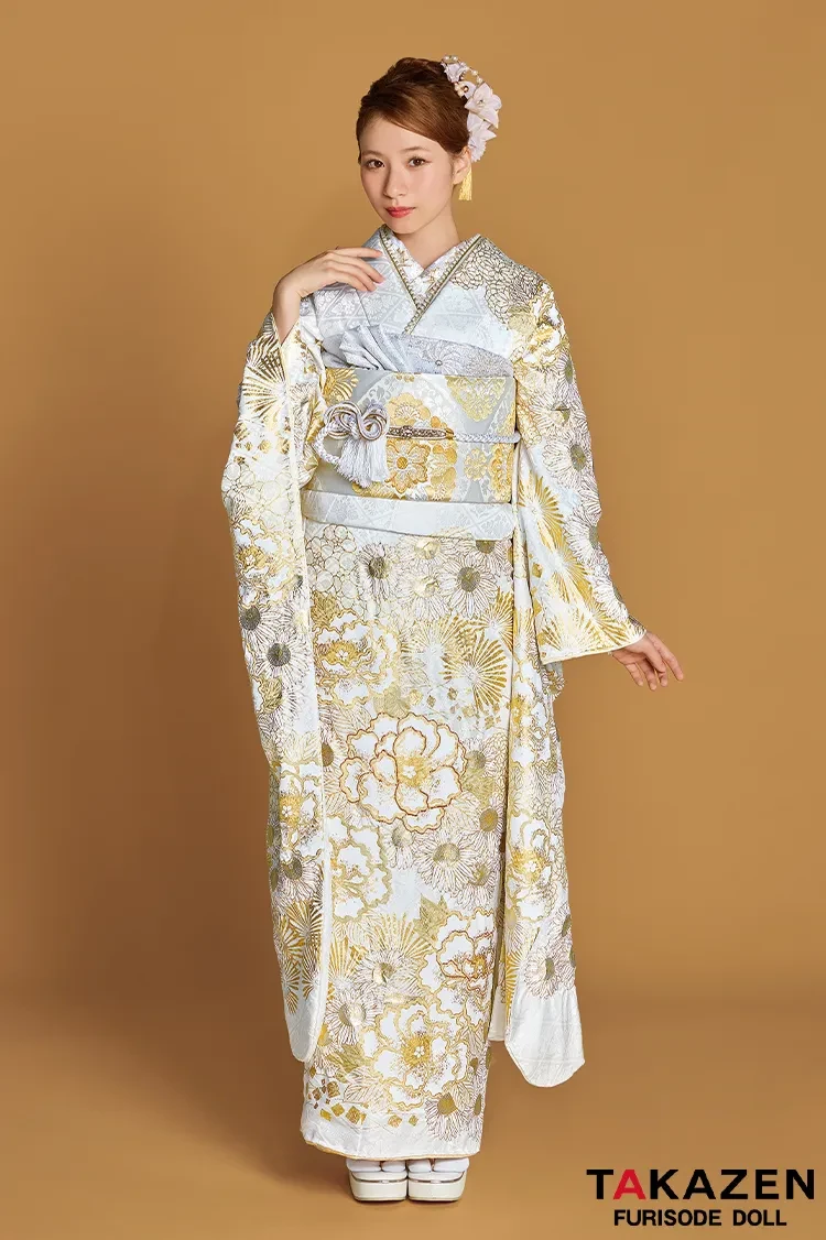 TAKAZENのレンタル振袖 最新作プレミアム古典 白金/白地 滝泰 最高級金彩刺繍絞り友禅 牡丹柄 きれいめ かわいい 上品 清楚 白宮みずほ【通販可】27053