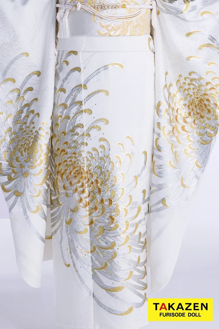 TAKAZENのレンタル振袖 最新作粋古典　白金　乱菊柄/大柄　最高級金彩刺繍友禅　かっこいい　きれいめ　シンプル　大人っぽい　スワロフスキー付き　タカゼンオリジナル　谷田ラナ【通販可】27065