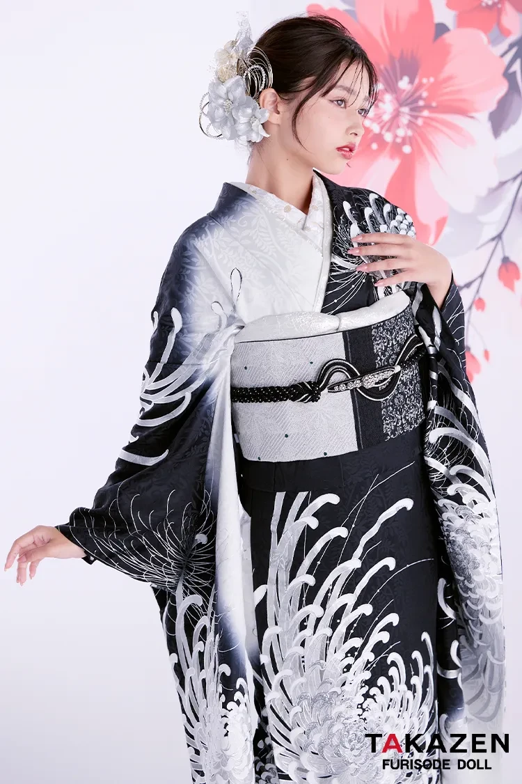 TAKAZENのレンタル振袖 最新作粋古典　黒シルバー　乱菊柄/大柄　最高級金彩刺繍友禅　かっこいい　きれいめ　大人っぽい　スワロフスキー付き　タカゼンオリジナル　谷田ラナ【通販可】27067