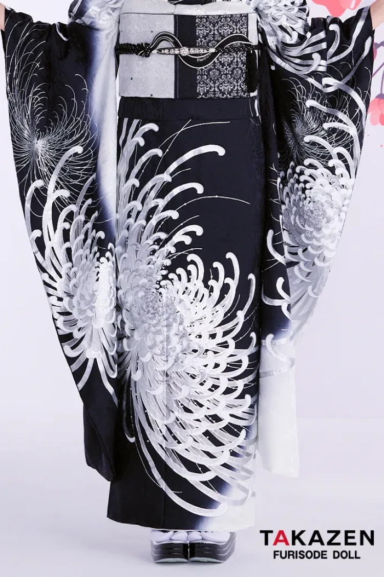 TAKAZENのレンタル振袖 最新作粋古典　黒シルバー　乱菊柄/大柄　最高級金彩刺繍友禅　かっこいい　きれいめ　大人っぽい　スワロフスキー付き　タカゼンオリジナル　谷田ラナ【通販可】27067