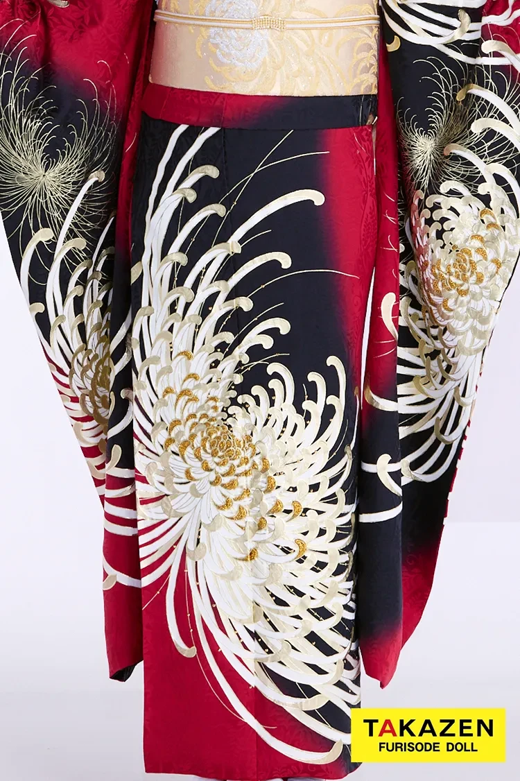 TAKAZENのレンタル振袖 最新作粋古典 赤/ゴールド/黒 乱菊柄/大柄 最高級金彩刺繍友禅 かっこいい 大人っぽい 目立つ スワロフスキー付き タカゼンオリジナル 香川るな【通販可】27068