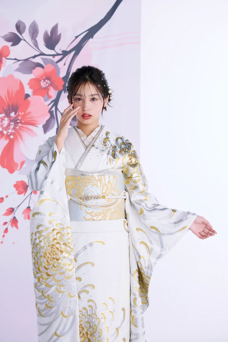 成人式振袖レンタル 粋古典 乱菊柄 白金