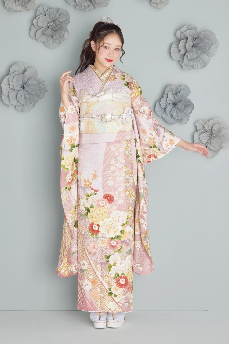 成人式振袖レンタル　くすみカラー　かわいい　淡い色