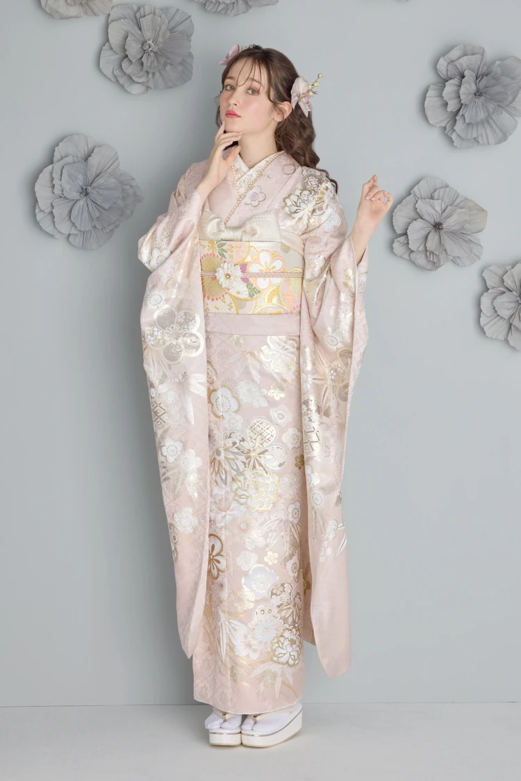 成人式振袖レンタル　くすみカラー　かわいい　淡い色