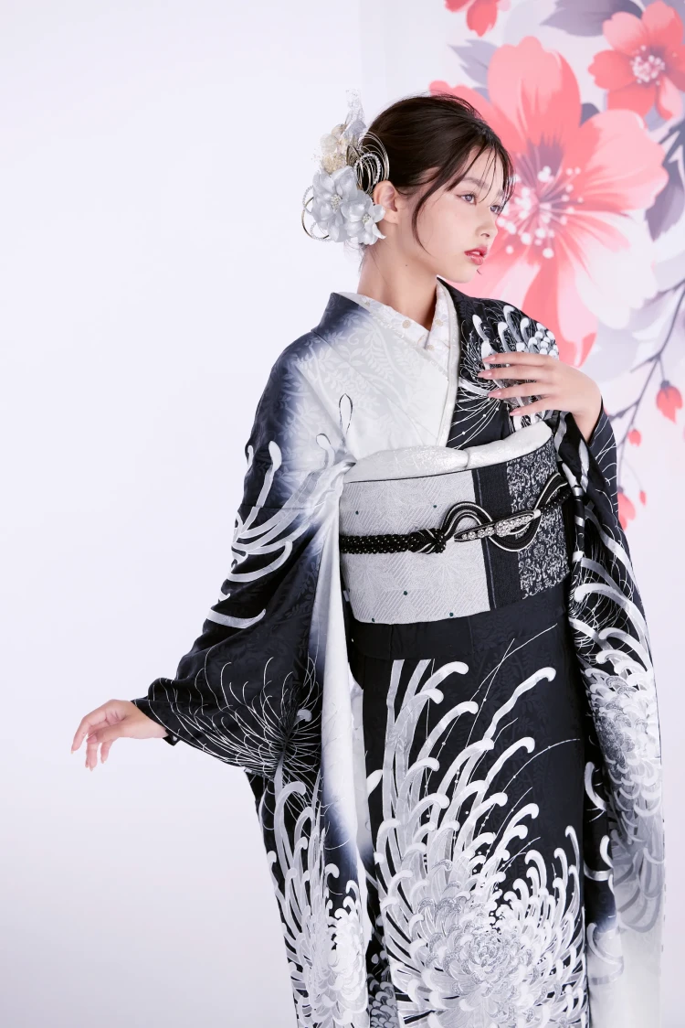 成人式振袖レンタル 粋古典 乱菊柄黒シルバー