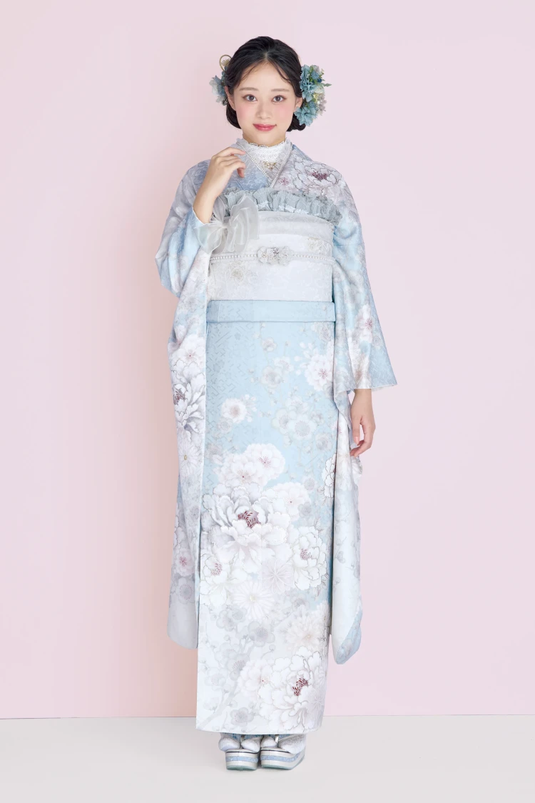 成人式振袖レンタル　くすみカラー　かわいい　水色