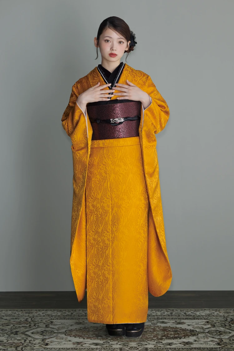 成人式振袖レンタル　ヴィンテージスタイル　きれいめ　シンプル　無地