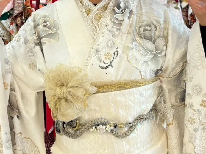 ヘップ　振袖　成人式　キラキラ