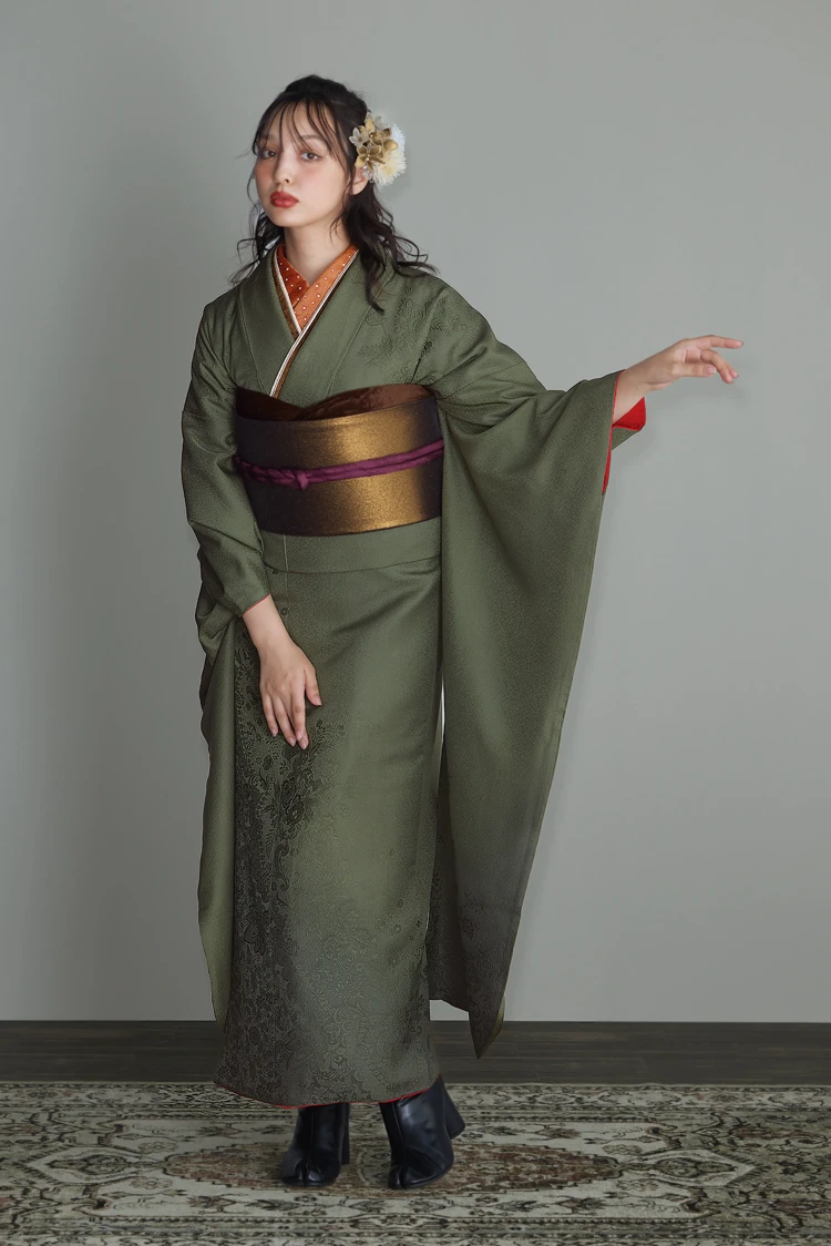 成人式振袖レンタル　ヴィンテージスタイル　きれいめ　シンプル　無地