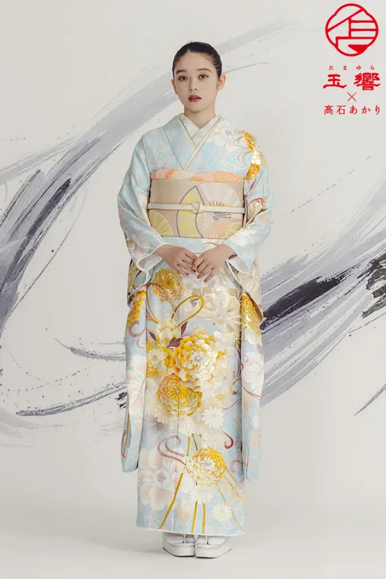 TAKAZENのレンタル振袖 玉響×髙石あかりブランド振袖 正統派古典 水色/淡い色 菊柄 きれいめ 儚げ 上品 はんなり【通販可】K1273