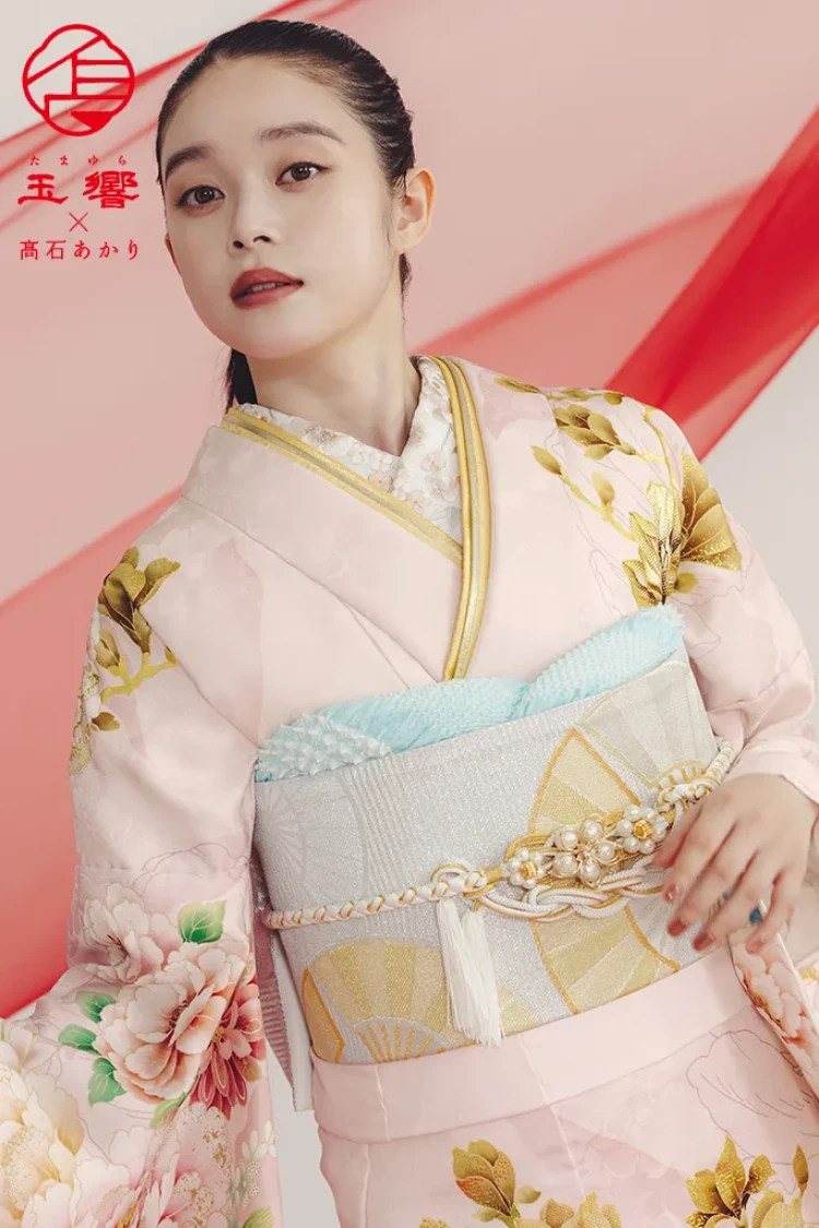 TAKAZENのレンタル振袖 玉響×髙石あかりブランド振袖　正統派古典　ピンク/淡い色　牡丹柄　かわいい　綺麗【通販可】K1275