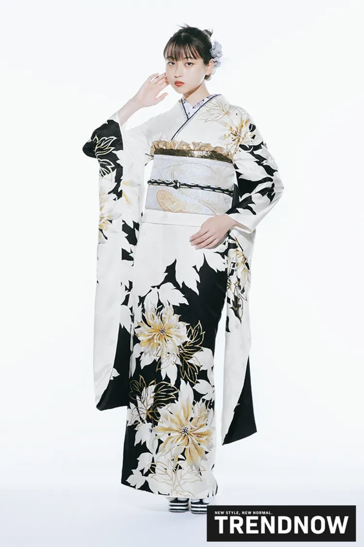 TAKAZENのレンタル振袖 最新作トレンドナウ ヴィンテージスタイル 白/黒 シンプル かっこいい きれいめ 大人っぽい【通販可】K1290