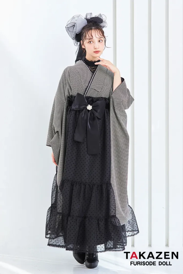 TAKAZENのレンタル袴 ヴィンテージスタイル袴 黒/グレー 千鳥柄 モノトーン おしゃれ アンティーク調 ガーリー リボン付きドレス袴 香川るな【通販可】LH7