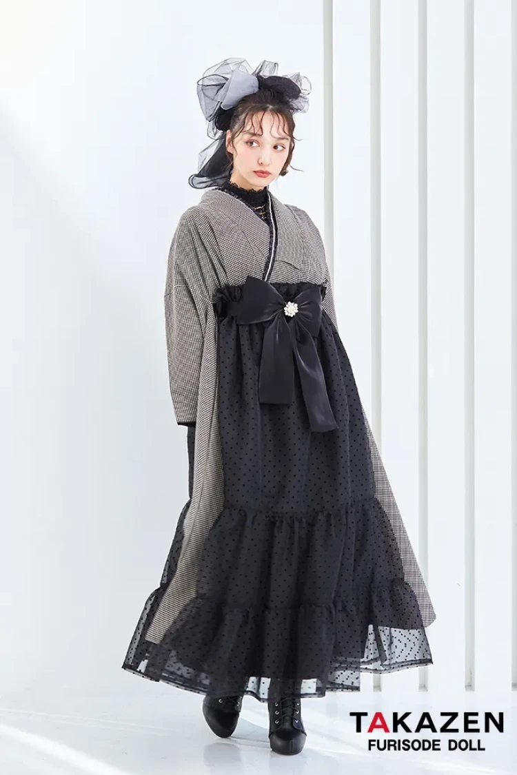 TAKAZENのレンタル袴 ヴィンテージスタイル袴 黒/グレー 千鳥柄 モノトーン おしゃれ アンティーク調 ガーリー リボン付きドレス袴 香川るな【通販可】LH7