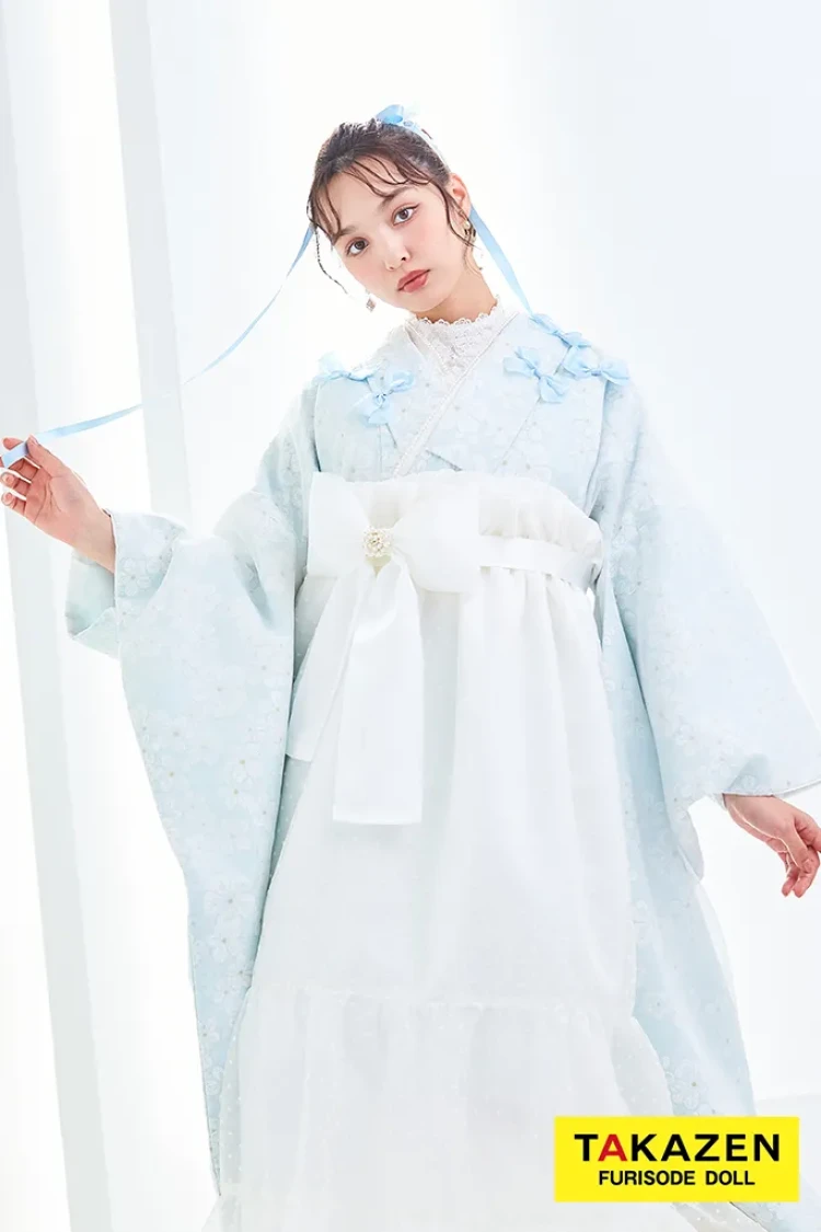 TAKAZENのレンタル袴 キュート&ガーリー袴 水色 リボン付き かわいい オーガンジー リボン付きドレス袴 レースインナーコーデ 香川るな【通販可】LH9