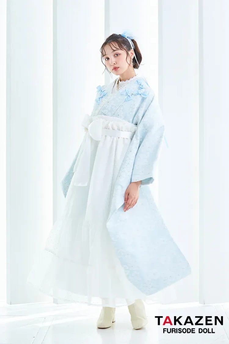 TAKAZENのレンタル袴 キュート&ガーリー袴 水色 リボン付き かわいい オーガンジー リボン付きドレス袴 レースインナーコーデ 香川るな【通販可】LH9