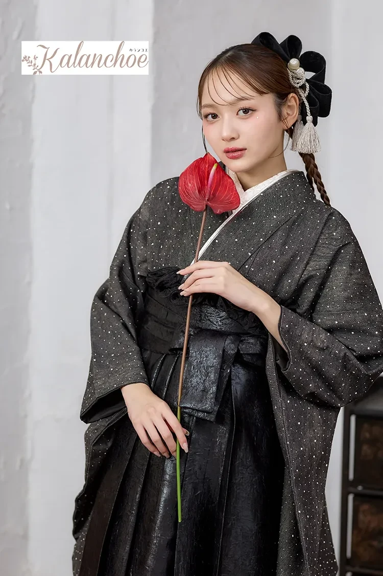 TAKAZENのレンタル袴 ヴィンテージスタイル袴　デニム生地　黒　おしゃれ　スタイリッシュ　ブーツスタイル　おしゃれ【通販可】R26078