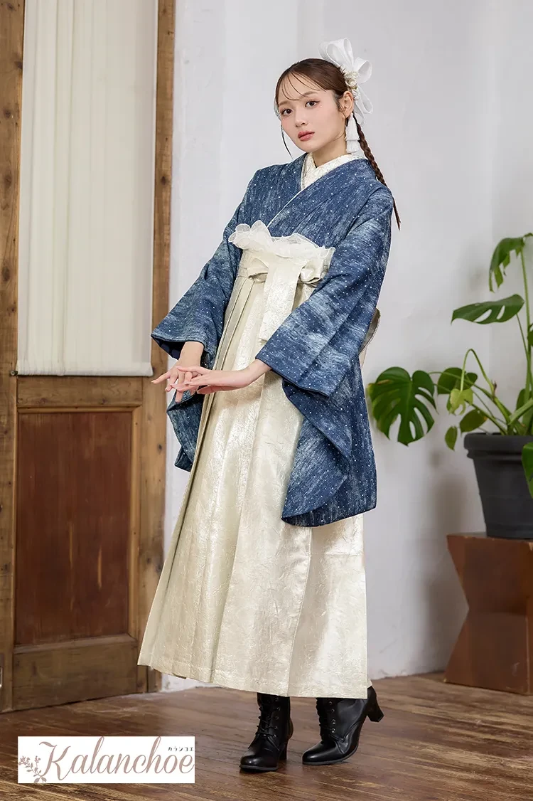 TAKAZENのレンタル袴 ヴィンテージスタイル袴　デニム生地　アンティーク調　スワロフスキー付き　キラキラ　アンティーク調【通販可】R26079