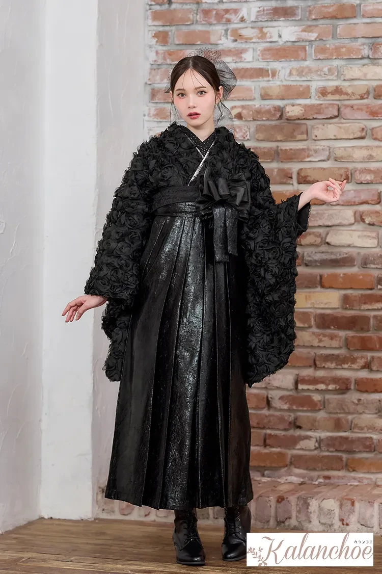 TAKAZENのレンタル袴 ヴィンテージスタイル袴　黒/オールブラックコーデ　スタイリッシュ　きれいめ　おしゃれ　かっこいい【通販可】R26082