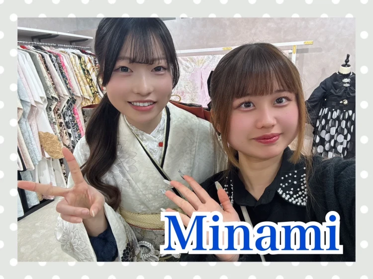 振袖レンタル　九重×中村里砂　ベージュ　ニュアンスカラー　大人っぽい　くすみカラー振袖　お洒落