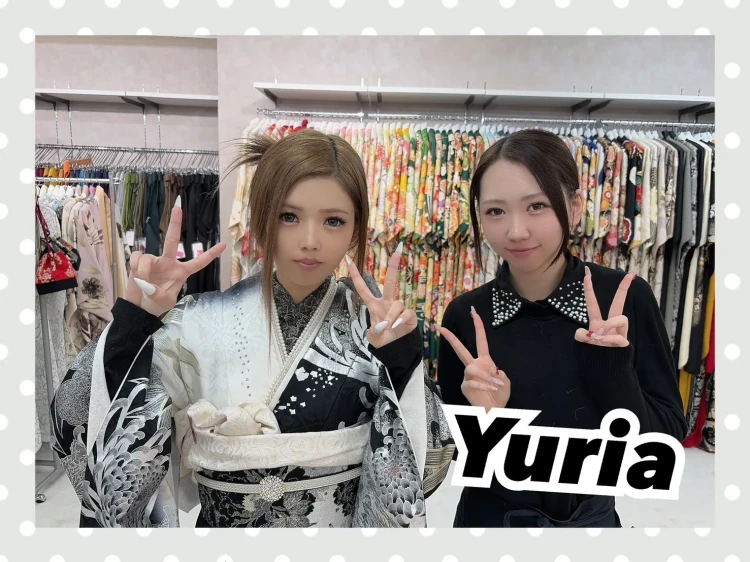 ジャパンモード　シルバー/黒　鯉柄/和柄　いかつい　渋い　派手　1番目立つ　キラキラスワロフスキー　ギャル　花魁風　今井アンジェリカ　TAKAZEN　奈良　振袖　レンタル　成人式　前撮り　写真撮影