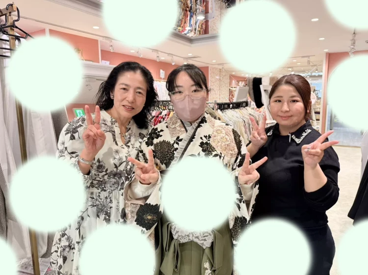 TAKAZEN姫路店　姫路市　くすみカラー　緑　フリル　卒業式　個性派