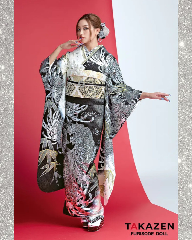 TAKAZEN神戸旧居留地店　成人式　振袖レンタル　カッコイイ　渋い　虎柄　