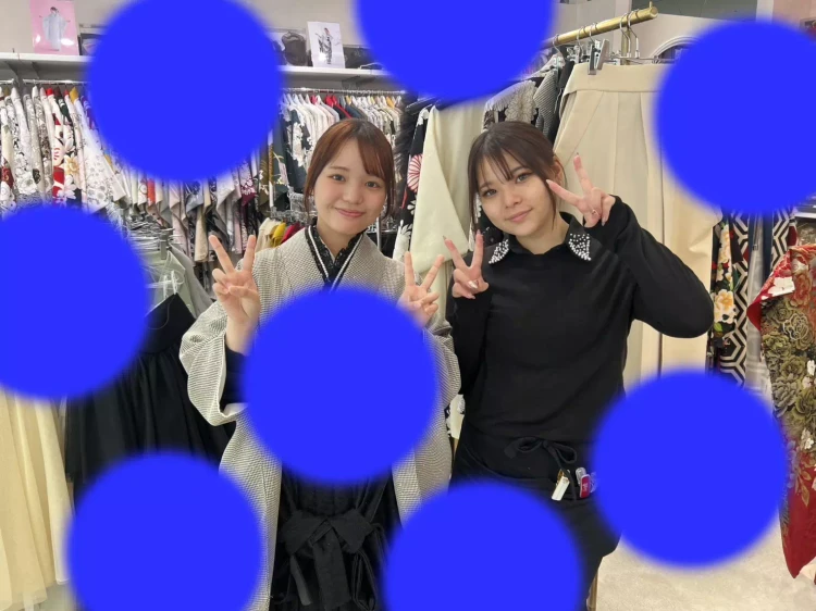 TAKAZEN神戸旧居留地店 卒業式 袴レンタル イマドキ カワイイ モノクロ袴 キラキラ袴