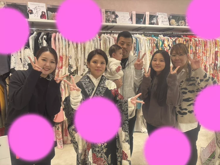 TAKAZEN神戸店　前撮り撮影会　イマドキ　カワイイ　コディネート　振袖　レンタル　袴　 ローズ　キラキラ