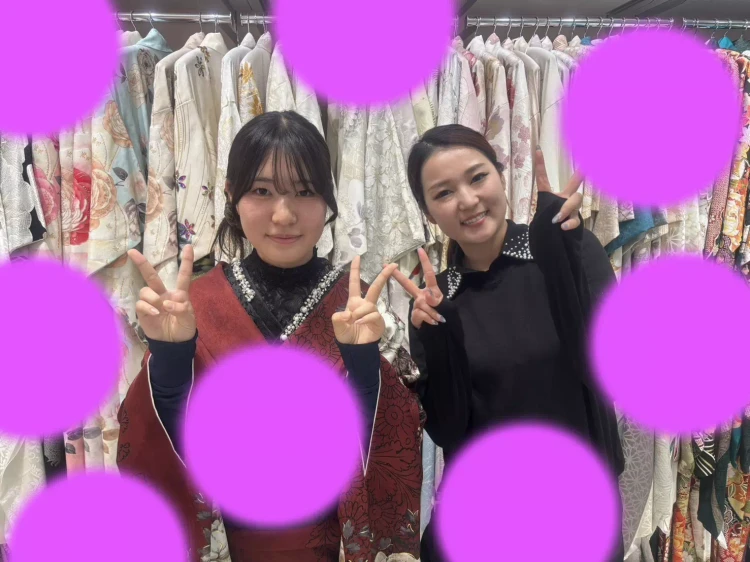 TAKAZEN神戸旧居留地店 成人式 振袖レンタル カワイイ イマドキ ジルスチュアート振袖 エンジ色振袖 イマドキ