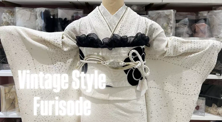 【TAKAZEN姫路店】♡3日 ラメ&ストーン付き360度キラキラかわいいヴィンテージスタイルの白地お振袖をご紹介♡