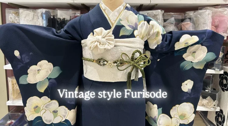 【TAKAZEN姫路店】♡5日 大人気カラーネイビーの椿柄で上品なヴィンテージスタイルお振袖のご紹介♡