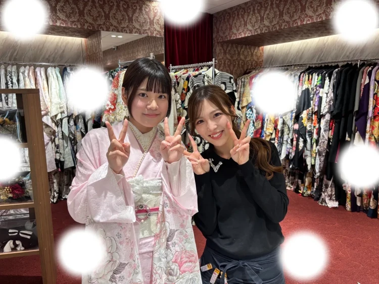 成人式振袖レンタル　ヘップバーン　コスメカラー　ピンク　かわいい　淡い色　かわいい