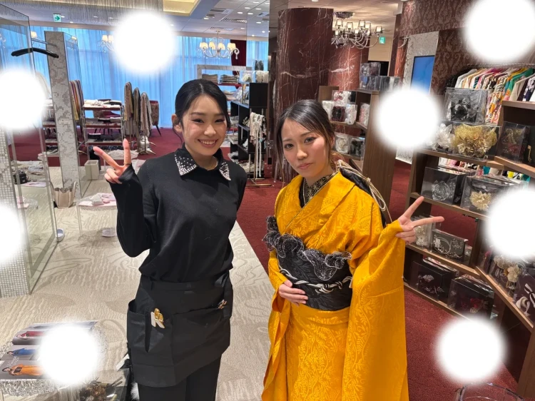 振袖レンタル　東京　表参道　おしゃれ　個性派　かっこいい　ヴィンテージ　オレンジ