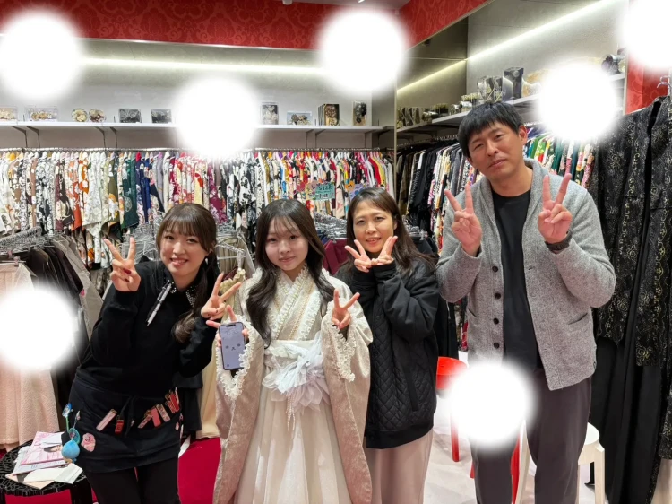 【TAKAZEN大阪梅田本店】♡15日　大阪梅田でフリフリドレス袴姫ちゃん♡