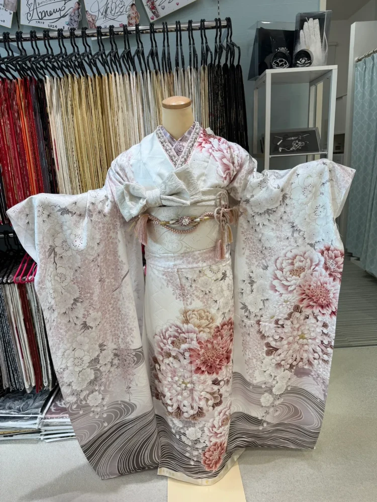 大阪　堺　TAKAZEN堺店　スタッフ　振袖　袴　レンタル