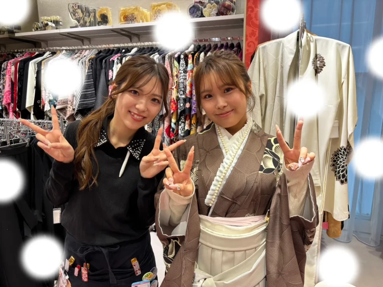 【TAKAZEN大阪梅田本店】♡26日　大阪梅田でくすみブラウンのおしゃれ袴姫ちゃん♡
