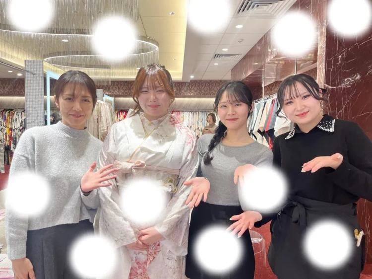 振袖レンタル　東京　表参道　かわいい　おしゃれ　くすみ　振袖　成人式　
