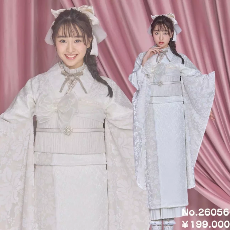 TAKAZEN姫路店　姫路市　成人式　卒業式　袴　振袖　イマドキ振袖　キラキラ　ヘップバーン　　ブラックレーベル　ドット柄　スカート