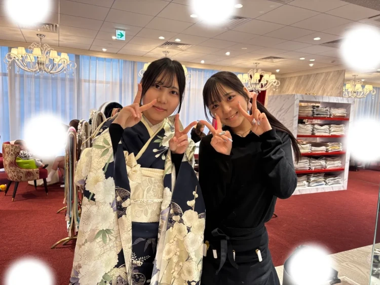 振袖レンタル　東京　表参道　かわいい　おしゃれ　紺　イマドキ